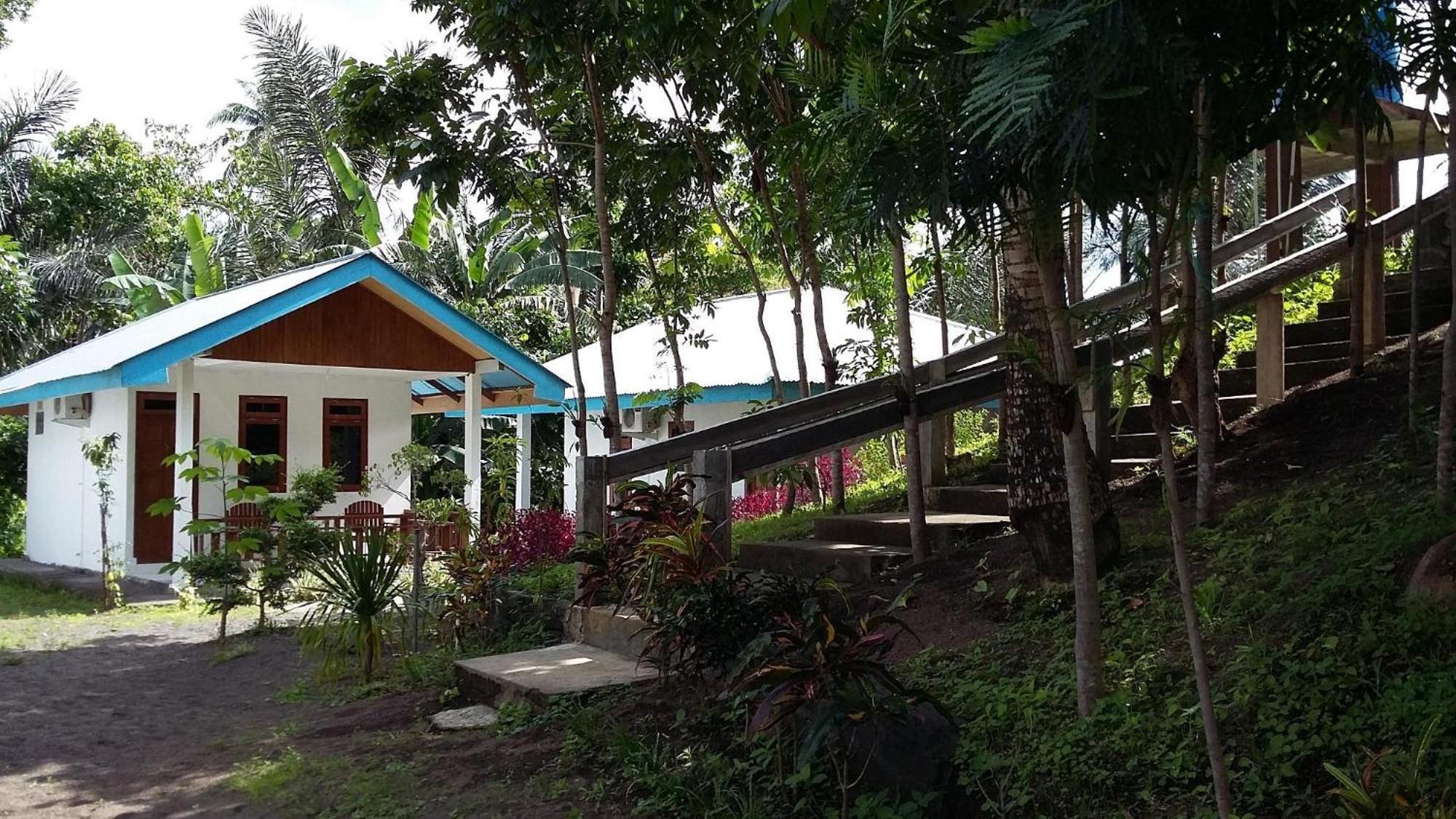 Hotel Tangkoko Macaca Rinondoran Exteriér fotografie